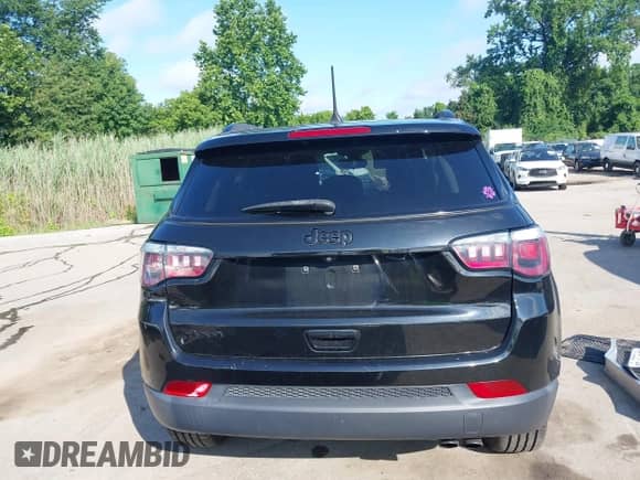 2020 Jeep Compass Latitude с VIN 3C4NJDBB6LT153708, выставлен на аукционе IAAI как лот 42746775 с пробегом 55 135 миль миль и . История ставок и продаж доступна на DreamBid. Изображение 16.