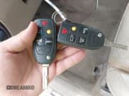 ✅ 2005 Volvo XC90 • VIN: YV1CZ592251168352 • Lot: 42083311. Wystawiony na IAAI z przebiegiem 210 444 mil. Bezpłatny archiwum sprzedaży aukcyjnych z USA i szczegółowy raport historii pojazdu na DreamBid. Zdjęcie 11.