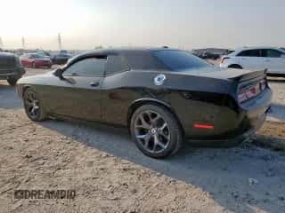 2019 Dodge Challenger R/T z VIN 2C3CDZBT8KH573745, wystawiony jako Copart lot #81014575 z przebiegiem 114 189 mil mil oraz Szkoda całkowita • Salvage title. Historia ofert i sprzedaży dostępna na DreamBid. Obrazek 2.