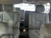 ✅ 2005 Cadillac Escalade • VIN: 1GYEK63N15R142493 • Lot: 69391354. Wystawiony na Copart z przebiegiem Nie podano. Bezpłatny archiwum sprzedaży aukcyjnych z USA i szczegółowy raport historii pojazdu na DreamBid. Zdjęcie 10.