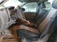 ✅ 2014 Chevrolet Silverado 2500HD Work Truck • VIN: 1GC0CVCG9EF163571 • Lot: 58224585. Wystawiony na Copart z przebiegiem 236 582 mil. Bezpłatny archiwum sprzedaży aukcyjnych z USA i szczegółowy raport historii pojazdu na DreamBid. Zdjęcie 7.