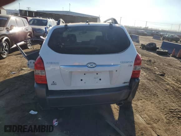 2005 Hyundai Tucson GLS z VIN KM8JN72D65U052341, wystawiony jako Copart lot #72979894 z przebiegiem 170 696 mil mil oraz Szkoda całkowita • Salvage title. Historia ofert i sprzedaży dostępna na DreamBid. Obrazek 6.