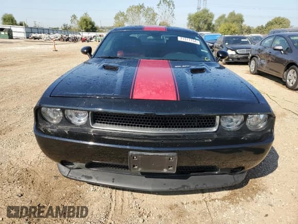 ✅ 2013 Dodge Challenger SXT • VIN: 2C3CDYAG6DH511424 • Lot: 71311754. Wystawiony na Copart z przebiegiem 74 952 mil. Bezpłatny archiwum sprzedaży aukcyjnych z USA i szczegółowy raport historii pojazdu na DreamBid. Zdjęcie 5.