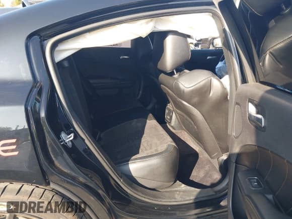 ✅ 2017 Dodge Charger R/T Scat Pack • VIN: 2C3CDXGJXHH643881 • Лот: 43553238. Опубликован ранее на IAAI с пробегом 44 370 миль. Бесплатный доступ к архиву аукционных продаж из США и подробный отчёт об истории автомобиля на DreamBid. Изображение 8.