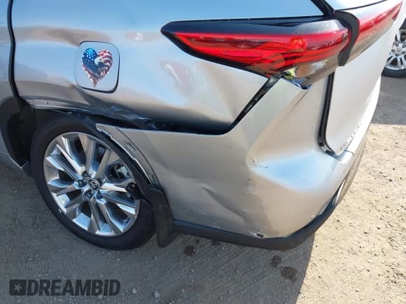 ✅ 2023 Toyota Highlander Hybrid Limited • VIN: 5TDYARAH9PS523498 • Лот: 43045233. Опубликован ранее на IAAI с пробегом 35 951 миль. Бесплатный доступ к архиву аукционных продаж из США и подробный отчёт об истории автомобиля на DreamBid. Изображение 6.