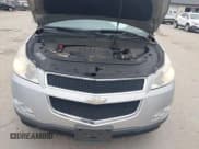 ✅ 2011 Chevrolet Traverse 1LT • VIN: 1GNKVGED9BJ215783 • Lot: 43523570. Wystawiony na IAAI z przebiegiem 271 706 mil. Bezpłatny archiwum sprzedaży aukcyjnych z USA i szczegółowy raport historii pojazdu na DreamBid. Zdjęcie 10.