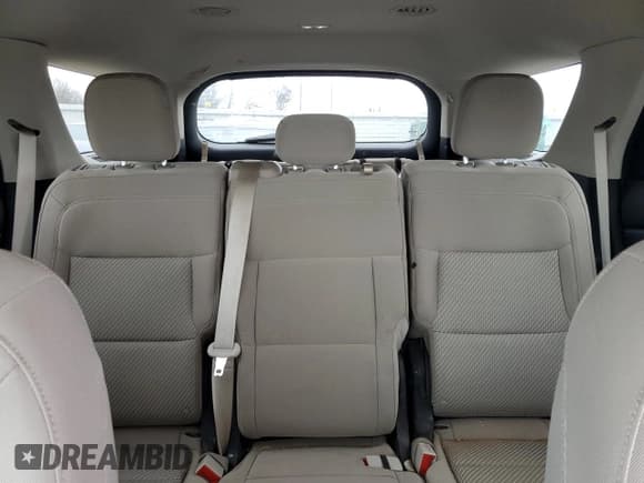 ✅ 2021 Ford Explorer • VIN: 1FMSK7BH5MGC45559 • Lot: 45323835. Wystawiony na Copart z przebiegiem 105 652 mil. Bezpłatny archiwum sprzedaży aukcyjnych z USA i szczegółowy raport historii pojazdu na DreamBid. Zdjęcie 10.