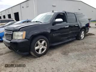 ✅ 2008 Chevrolet Suburban 3LT • VIN: 3GNFC16J48G201275 • Лот: 56451975. Опубликован ранее на Copart с пробегом 214 284 миль. Бесплатный доступ к архиву аукционных продаж из США и подробный отчёт об истории автомобиля на DreamBid. Изображение 1.