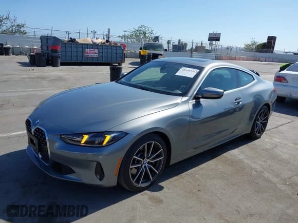 ✅ 2025 BMW 4 Series 430i • VIN: WBA43DA00SCS10563 • Lot: 42510336. Listed on IAAI with 20,810 mi. Free auction sales archive from the USA and detailed vehicle history report at DreamBid. Image 2.