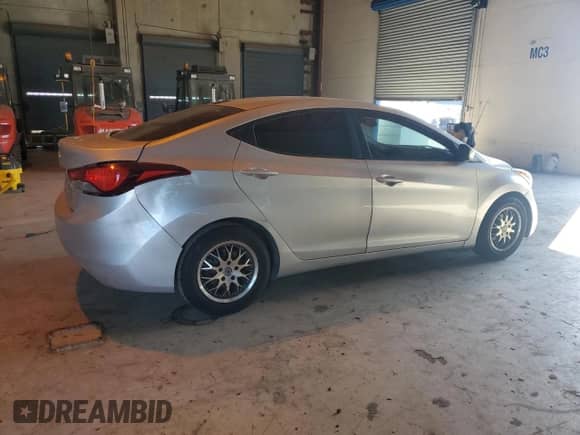 2016 Hyundai Elantra SE with VIN 5NPDH4AE3GH710244, listed as a Copart auction lot 82738935 with 210,091 mi miles and Salvage title. Bid and sale history available at DreamBid. Image 3.