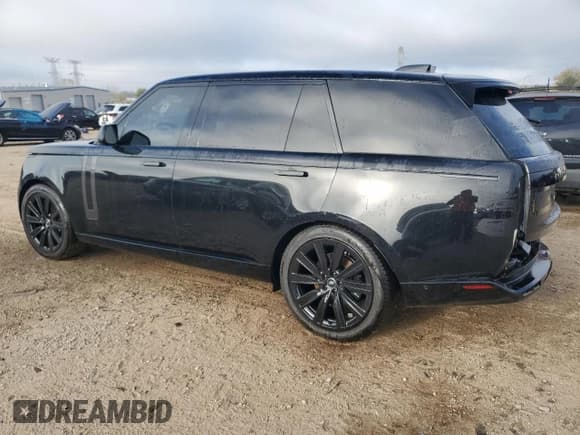 ✅ 2025 Land Rover Range Rover SE • VIN: SALKPBFU5SA290266 • Lot: 90585825. Wystawiony na Copart z przebiegiem 8 120 mil. Bezpłatny archiwum sprzedaży aukcyjnych z USA i szczegółowy raport historii pojazdu na DreamBid. Zdjęcie 2.