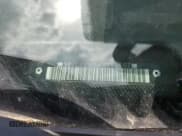 ✅ 2006 Saturn VUE • VIN: 5GZCZ33D06S858907 • Lot: 50509775. Wystawiony na Copart z przebiegiem 261 070 mil. Bezpłatny archiwum sprzedaży aukcyjnych z USA i szczegółowy raport historii pojazdu na DreamBid. Zdjęcie 14.