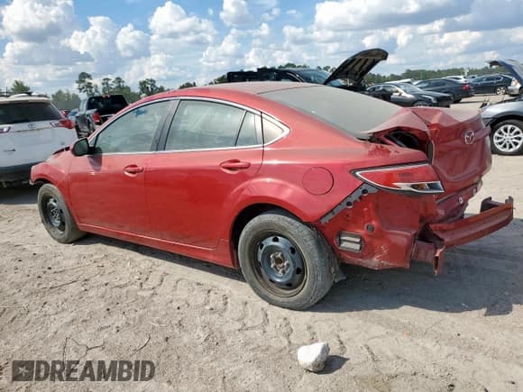 ✅ 2013 Mazda 6 i Sport • VIN: 1YVHZ8BH6D5M06281 • Lot: 85895615. Listed on Copart with 127,498 mi. Free auction sales archive from the USA and detailed vehicle history report at DreamBid. Image 2.