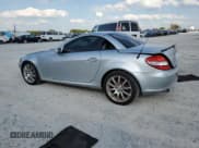 ✅ 2005 Mercedes-Benz SLK 230/320 • VIN: WDBWK56F45F023975 • Lot: 81943925. Wystawiony na Copart z przebiegiem 81 265 mil. Bezpłatny archiwum sprzedaży aukcyjnych z USA i szczegółowy raport historii pojazdu na DreamBid. Zdjęcie 2.