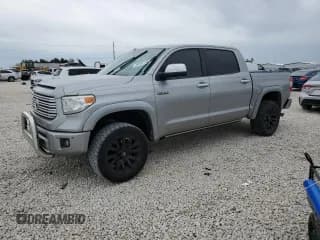 ✅ 2017 Toyota Tundra Platinum • VIN: 5TFGW5F15HX212647 • Lot: 88909135. Listed on Copart with 97,755 mi. Free auction sales archive from the USA and detailed vehicle history report at DreamBid. Image 1.