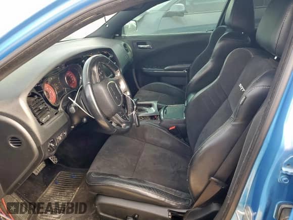 2015 Dodge Charger SRT Hellcat z VIN 2C3CDXL99FH791075, wystawiony jako Copart lot #54484085 z przebiegiem 112 704 mil mil oraz Czysty tytuł • Clean title. Historia ofert i sprzedaży dostępna na DreamBid. Obrazek 7.