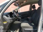 ✅ 2017 Kia Rondo LX • VIN: KNAHT8A37H7176240 • Лот: 59258975. Опубликован ранее на Copart с пробегом 166 152 миль. Бесплатный доступ к архиву аукционных продаж из США и подробный отчёт об истории автомобиля на DreamBid. Изображение 7.