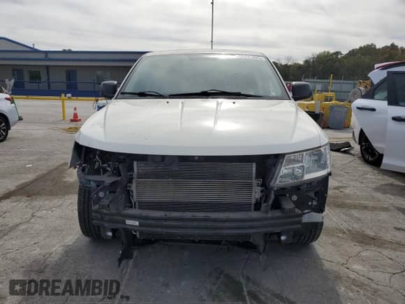 2013 Dodge Journey American Value with VIN 3C4PDCAB0DT575812, listed as a Copart auction lot 86771425 with 113,450 mi miles and Salvage title. Bid and sale history available at DreamBid. Image 5.