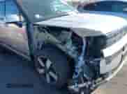 2024 Hyundai Santa Fe Limited с VIN 5NMP44GL4RH035602, выставлен на аукционе IAAI как лот 41637192 с пробегом 12 071 миль миль и . История ставок и продаж доступна на DreamBid. Изображение 6.