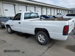 ✅ 1998 Dodge 1500 • VIN: 1B7HC16Y7WS618362 • Лот: 72917534. Опубликован ранее на Copart с пробегом 262 178 миль. Бесплатный доступ к архиву аукционных продаж из США и подробный отчёт об истории автомобиля на DreamBid. Изображение 2.