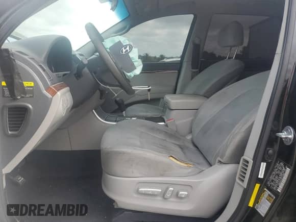 2012 Hyundai Veracruz Limited with VIN KM8NU4CC5CU180981, listed as a Copart auction lot 82311325 with 202,106 mi miles and Salvage title. Bid and sale history available at DreamBid. Image 7.
