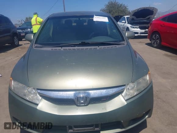 ✅ 2009 Honda Civic GX • VIN: 1HGFA465X9L000358 • Lot: 43065997. Listed on IAAI with 239,893 mi. Free auction sales archive from the USA and detailed vehicle history report at DreamBid. Image 12.
