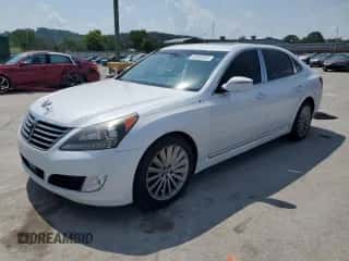 2015 Hyundai Equus Signature z VIN KMHGH4JH6FU095812, wystawiony jako Copart lot #62262895 z przebiegiem 101 763 mil mil oraz Szkoda całkowita • Salvage title. Historia ofert i sprzedaży dostępna na DreamBid. Obrazek 1.
