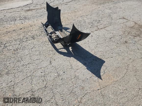 ✅ 2013 Ford Mustang V6 • VIN: 1ZVBP8AM4D5269354 • Lot: 86086935. Listed on Copart with 282,865 mi. Free auction sales archive from the USA and detailed vehicle history report at DreamBid. Image 12.