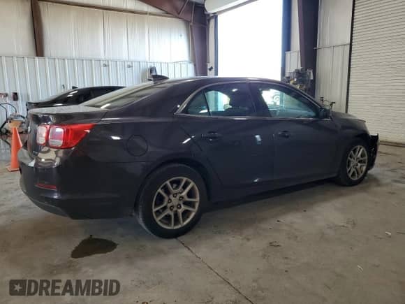 2015 Chevrolet Malibu LT with VIN 1G11C5SL9FF272769, listed as a Copart auction lot 85826825 with 110,258 mi miles and Salvage title. Bid and sale history available at DreamBid. Image 3.