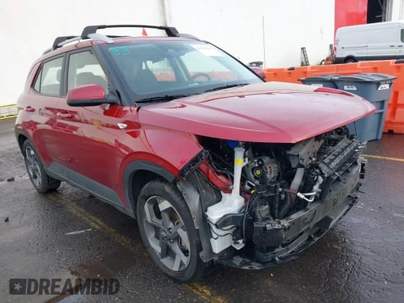 ✅ 2024 Hyundai Venue SEL • VIN: KMHRC8A3XRU303293 • Lot: 41188228. Listed on IAAI with 15,078 mi. Free auction sales archive from the USA and detailed vehicle history report at DreamBid. Image 1.