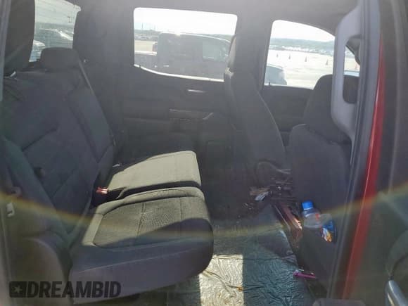 ✅ 2019 Chevrolet Silverado 1500 RST • VIN: 1GCPWDED3KZ144396 • Lot: 55790415. Listed on Copart with 121,196 mi. Free auction sales archive from the USA and detailed vehicle history report at DreamBid. Image 10.