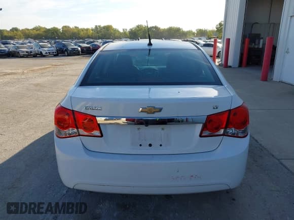 ✅ 2014 Chevrolet Cruze 1LT • VIN: 1G1PC5SB3E7352904 • Лот: 43357233. Опубликован ранее на IAAI с пробегом 86 351 миль. Бесплатный доступ к архиву аукционных продаж из США и подробный отчёт об истории автомобиля на DreamBid. Изображение 16.