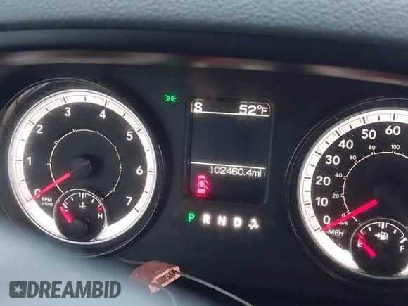 ✅ 2020 Ram 1500 SLT • VIN: 1C6RR7TT2LS102301 • Lot: 41425039. Listed on IAAI with 102,460 mi. Free auction sales archive from the USA and detailed vehicle history report at DreamBid. Image 7.