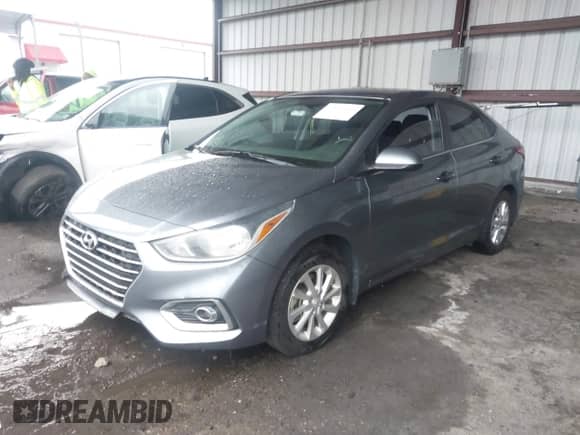 2020 Hyundai Accent SE с VIN 3KPC24A61LE111878, выставлен на аукционе IAAI как лот 42425914 с пробегом 78 711 миль миль и . История ставок и продаж доступна на DreamBid. Изображение 17.