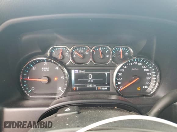 ✅ 2014 Chevrolet Silverado 1500 LT • VIN: 1GCVKREC2EZ293006 • Lot: 89668735. Wystawiony na Copart z przebiegiem 122 501 mil. Bezpłatny archiwum sprzedaży aukcyjnych z USA i szczegółowy raport historii pojazdu na DreamBid. Zdjęcie 9.