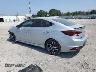 2020 Hyundai Elantra Sport с VIN KMHD04LB3LU993282, выставлен на аукционе Copart как лот 81308335 с пробегом 177 403 миль миль и Списание • Salvage title. История ставок и продаж доступна на DreamBid. Изображение 2.
