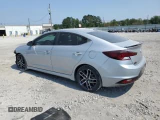 ✅ 2020 Hyundai Elantra Sport • VIN: KMHD04LB3LU993282 • Лот: 81308335. Опубликован ранее на Copart с пробегом 177 403 миль. Бесплатный доступ к архиву аукционных продаж из США и подробный отчёт об истории автомобиля на DreamBid. Изображение 2.