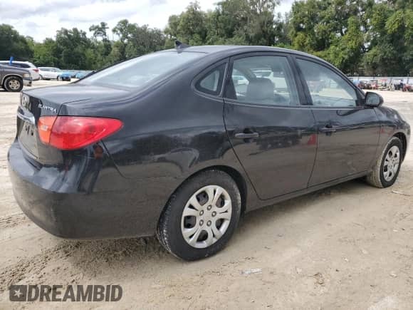 2010 Hyundai Elantra GLS z VIN KMHDU4AD0AU994704, wystawiony jako Copart lot #72413114 z przebiegiem 199 905 mil mil oraz Szkoda całkowita • Salvage title. Historia ofert i sprzedaży dostępna na DreamBid. Obrazek 3.