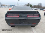 ✅ 2018 Dodge Challenger SRT Hellcat • VIN: 2C3CDZC92JH116074 • Лот: 41777302. Опубликован ранее на IAAI с пробегом 33 227 миль. Бесплатный доступ к архиву аукционных продаж из США и подробный отчёт об истории автомобиля на DreamBid. Изображение 16.
