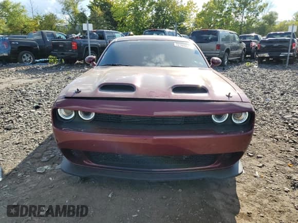 ✅ 2018 Dodge Challenger T/A • VIN: 2C3CDZBT2JH199454 • Lot: 72169824. Wystawiony na Copart z przebiegiem 70 500 mil. Bezpłatny archiwum sprzedaży aukcyjnych z USA i szczegółowy raport historii pojazdu na DreamBid. Zdjęcie 5.