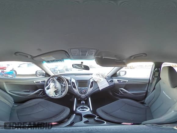 ✅ 2016 Hyundai Veloster • VIN: KMHTC6AD8GU296697 • Lot: 87866635. Wystawiony na Copart z przebiegiem 123 306 mil. Bezpłatny archiwum sprzedaży aukcyjnych z USA i szczegółowy raport historii pojazdu na DreamBid. Zdjęcie 12.