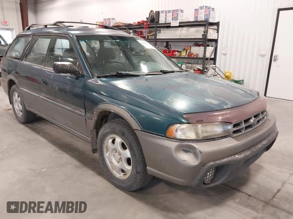 ✅ 1996 Subaru Legacy Outback • VIN: 4S3BG4850T6371222 • Лот: 43425334. Опубликован ранее на IAAI с пробегом 270 242 миль. Бесплатный доступ к архиву аукционных продаж из США и подробный отчёт об истории автомобиля на DreamBid. Изображение 1.