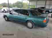 1993 Honda Accord LX with VIN 1HGCB7553PA167124, listed as a Copart auction lot 73680324 with 357,564 mi miles and Salvage title. Bid and sale history available at DreamBid. Image 2.