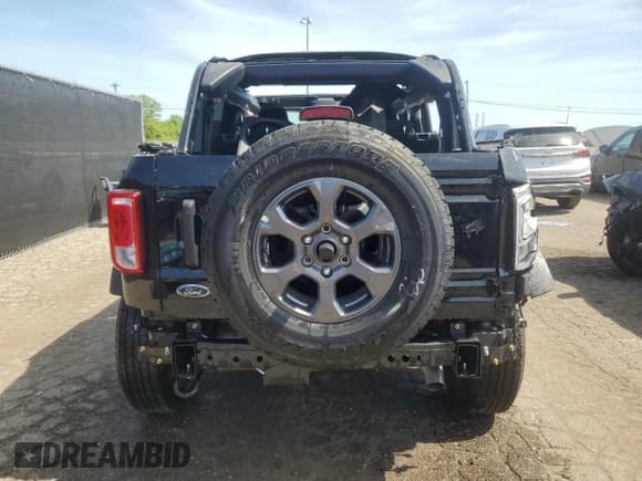 ✅ 2025 Ford Bronco Big Bend • VIN: 1FMDE7BH5SLA64160 • Лот: 65975475. Опубликован ранее на Copart с пробегом 162 миль. Бесплатный доступ к архиву аукционных продаж из США и подробный отчёт об истории автомобиля на DreamBid. Изображение 6.