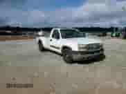 2004 Chevrolet Silverado 1500 LS z VIN 1GCEC14T04E206936, wystawiony jako Copart lot #56305735 z przebiegiem Nie podano mil oraz Szkoda całkowita • Salvage title. Historia ofert i sprzedaży dostępna na DreamBid. Obrazek 13.