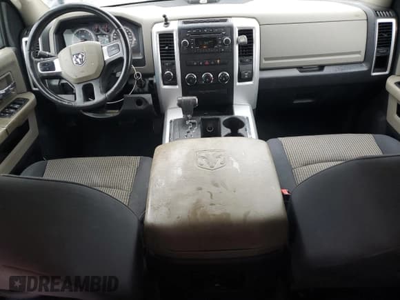 ✅ 2011 Ram 1500 Outdoorsman • VIN: 1D7RV1GT3BS669262 • Lot: 82272875. Wystawiony na Copart z przebiegiem 106 452 mil. Bezpłatny archiwum sprzedaży aukcyjnych z USA i szczegółowy raport historii pojazdu na DreamBid. Zdjęcie 8.