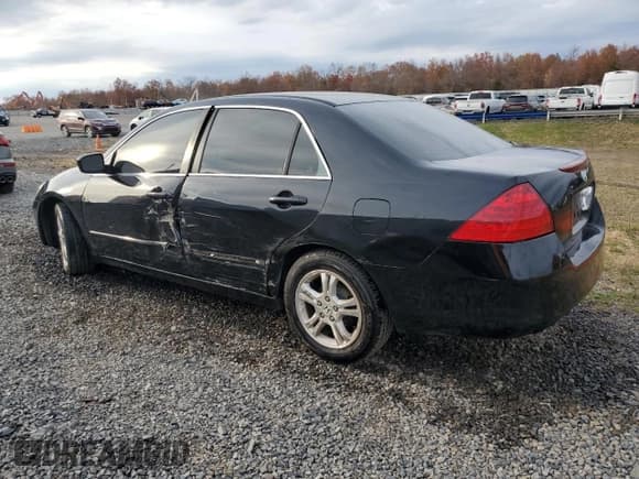 ✅ 2007 Honda Accord LX SE • VIN: 1HGCM56337A081887 • Lot: 91595275. Listed on Copart with 180,715 mi. Free auction sales archive from the USA and detailed vehicle history report at DreamBid. Image 2.