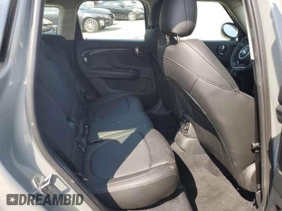 ✅ 2020 MINI Countryman Cooper S • VIN: WMZYX1C00L3L48187 • Lot: 65035964. Listed on Copart with 25,631 mi. Free auction sales archive from the USA and detailed vehicle history report at DreamBid. Image 11.