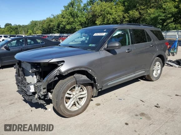 ✅ 2024 Ford Explorer XLT • VIN: 1FMSK8DH0RGA44842 • Lot: 69425005. Wystawiony na Copart z przebiegiem 54 472 mil. Bezpłatny archiwum sprzedaży aukcyjnych z USA i szczegółowy raport historii pojazdu na DreamBid. Zdjęcie 1.