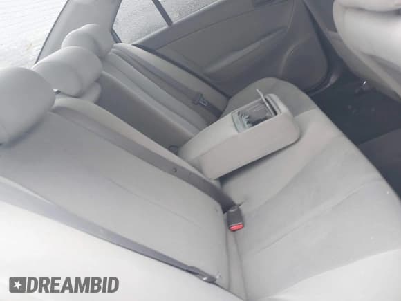 ✅ 2010 Hyundai Sonata GLS • VIN: 5NPET4ACXAH647927 • Lot: 43509394. Listed on IAAI with 136,744 mi. Free auction sales archive from the USA and detailed vehicle history report at DreamBid. Image 8.